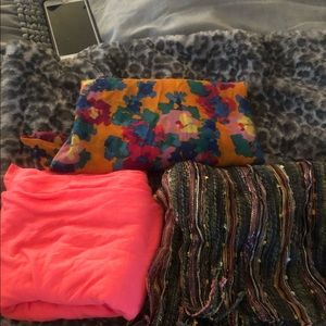 Bundle of 3 scarves